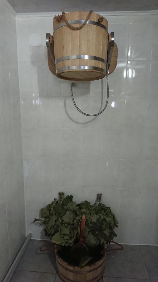 "У Пасічника" Котедж Для Сім'Ї Yaremche Exterior foto